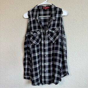 Saks Fifth Avenue Shirt Black White Plaid Button Down Cold Shoulder Long Sleeve